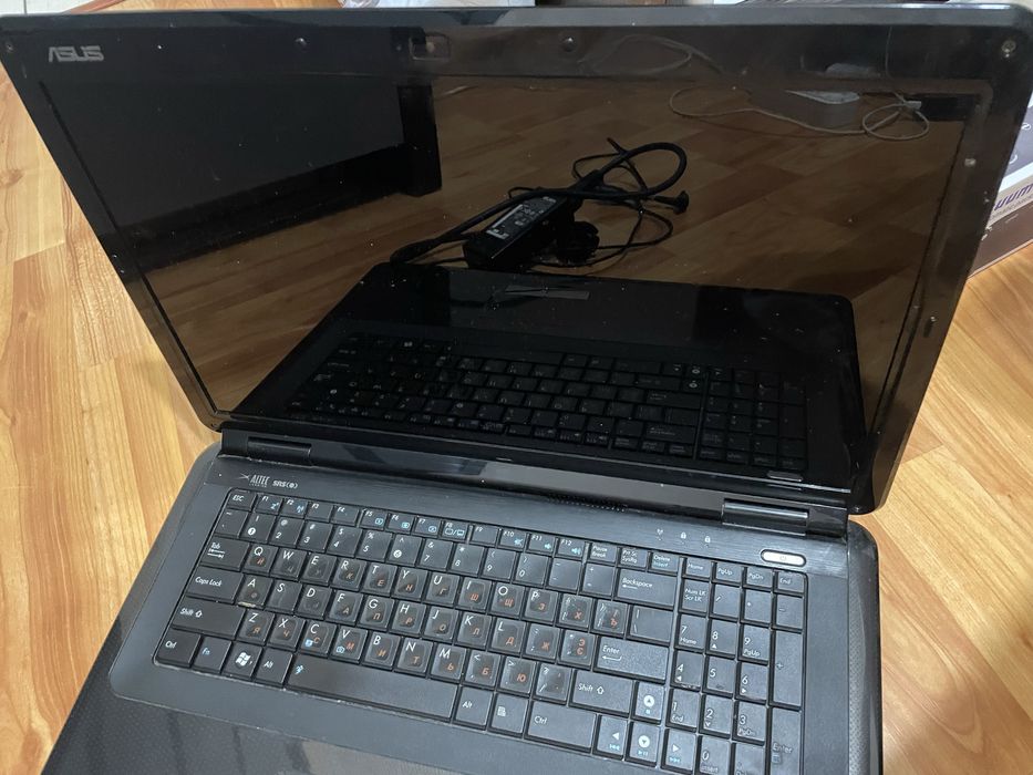 Ноутбук ASUS K50IJ