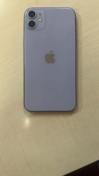 Telefon iPhone 11