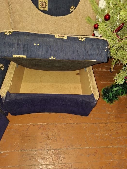 Продам кутовий диван