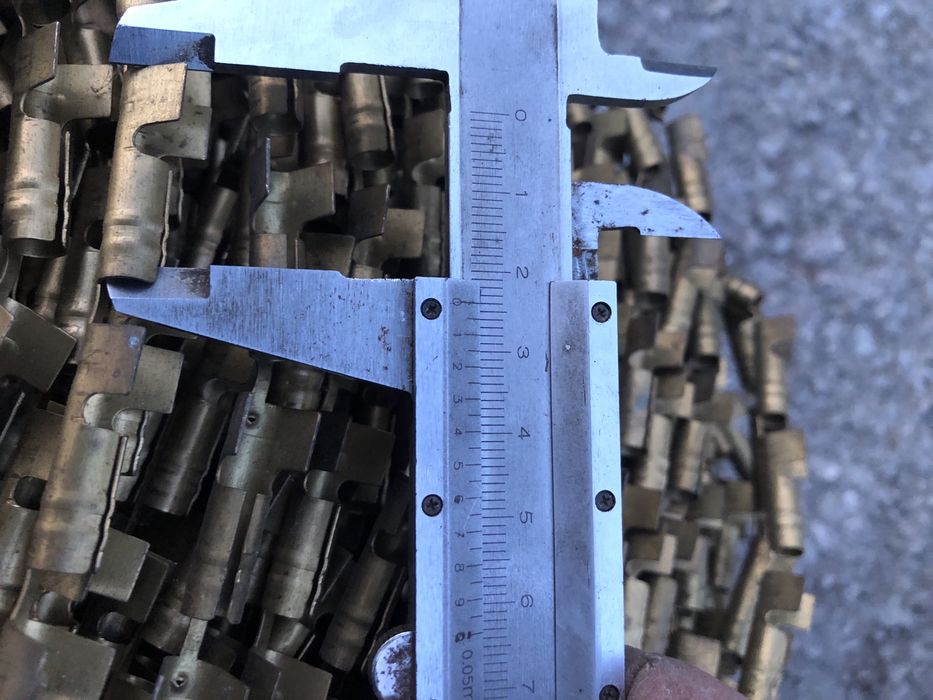 Латуные  наконечники высоковольтных проводов на ВАЗ