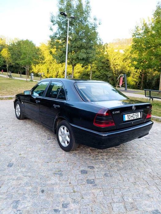 Mercedes C200 CDI, 1999. w202 com vários extras