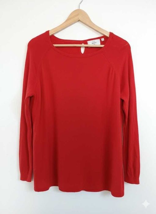 Czerwony sweterek C&A