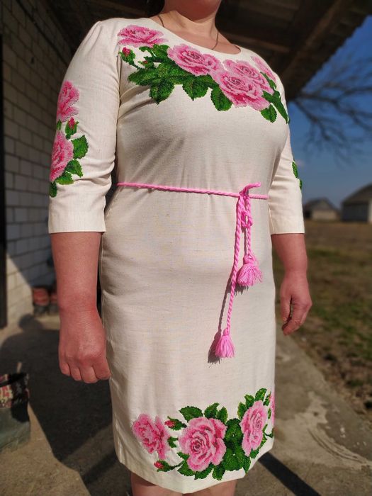 Вишиванка/вишите плаття ручної роботи 50 розміру