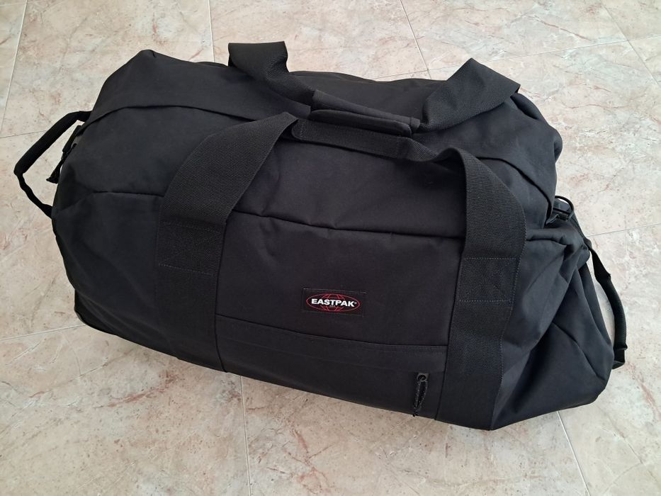 Mala (135litros) viagem Eastpak Warehouse Plus