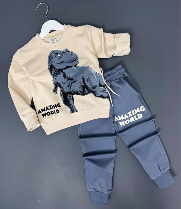 Chłopięcy komplet dresowy