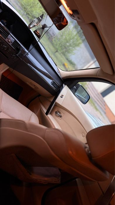 Bmw e60.