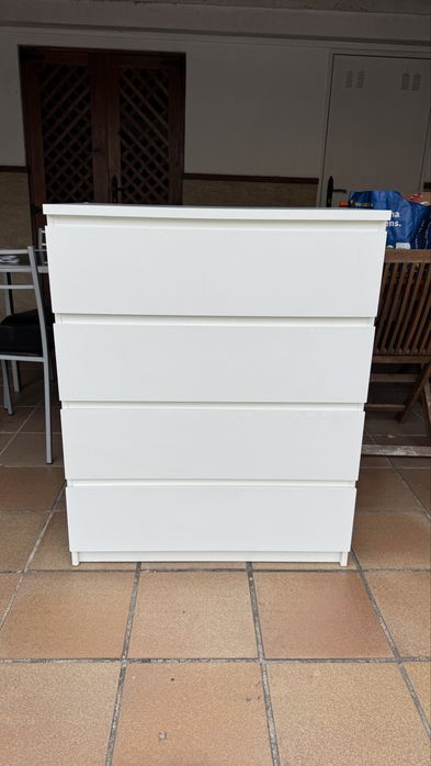 Comoda ikea 4 gavetas