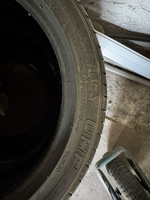 Продам резину 2 скати 225/45/R17 Good Year