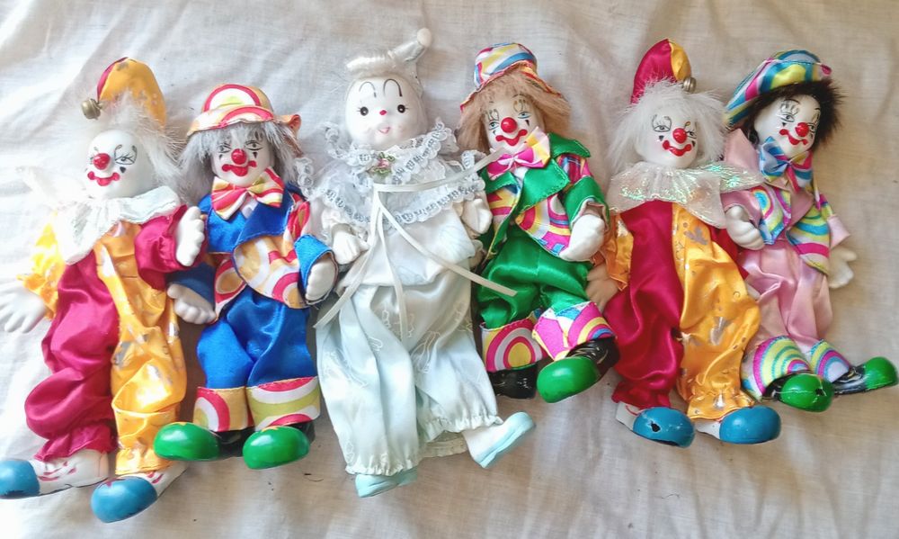 Palhaços de cerâmica