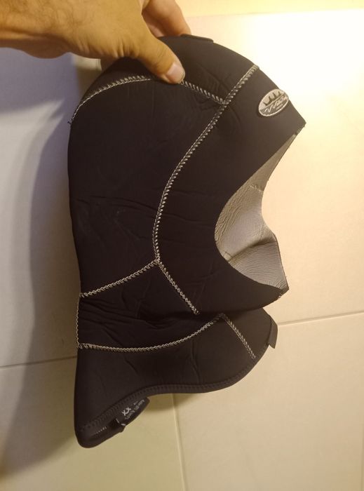 Fato mergulho/spinning Cressi 5mm XL + 3 toucas + Luvas Northrend Dive