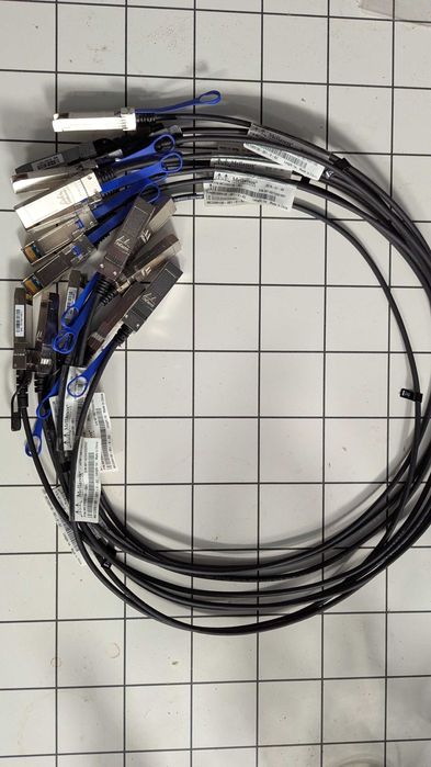 Przewód sieciowy SFP+ 10Gbps - oryginalny Mellanox 2 metry