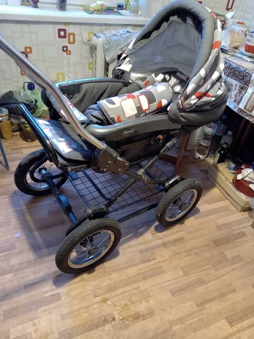 Коляска для новорожденных