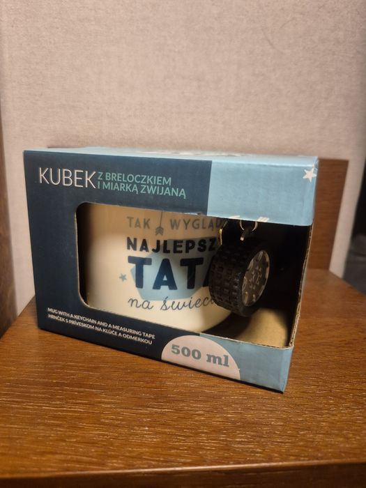 Kubeki  na dzień taty z bryloczkiem i zwijaną miarką