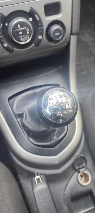 Продам Пежо 308 e-HDI 1,6