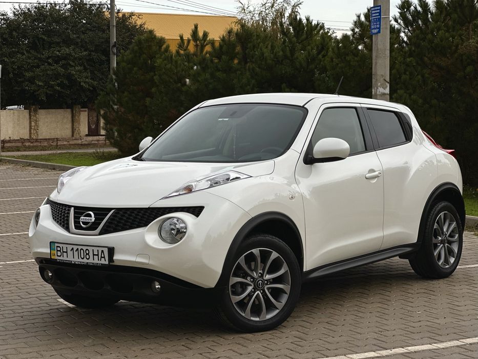 Продам NISSAN Juke 1.6 бензин