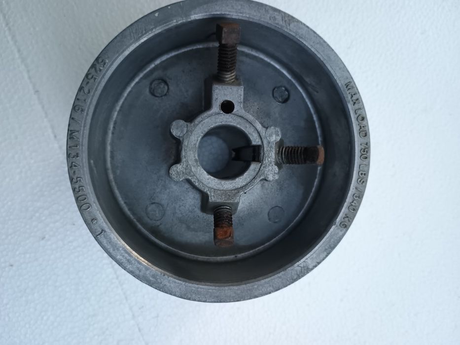 Koła bębny linowe do bramy.