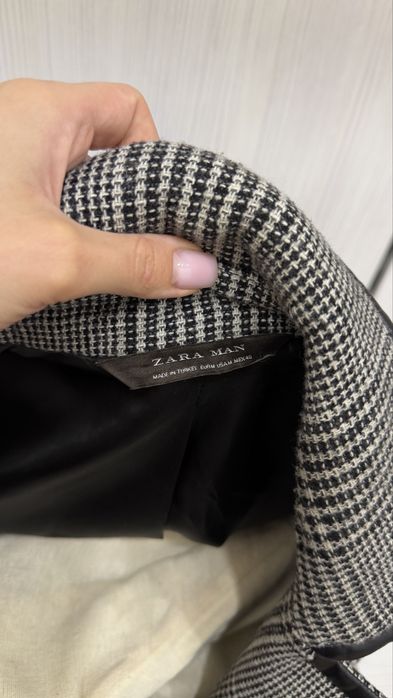Пальто Zara чоловіче з шерсті 40 розмір