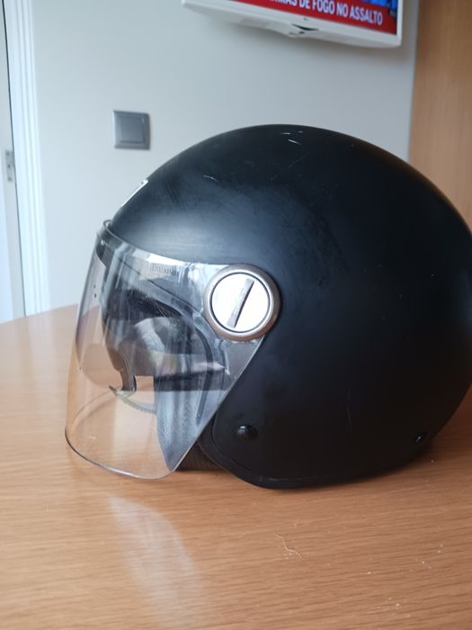 Vendo 2 capacetes jet