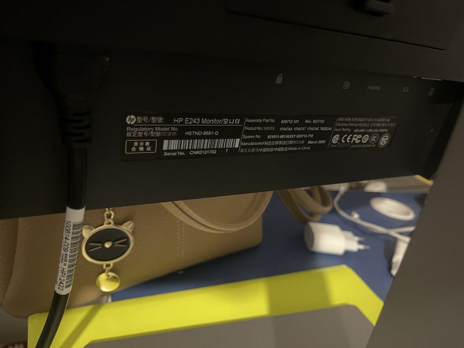 Monitor,uszkodzona matryca.