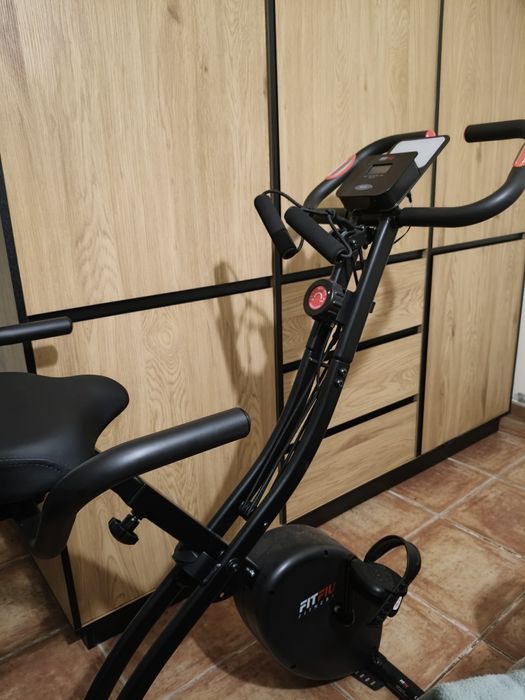 Bicicleta de exercício dobrável (8 kg)