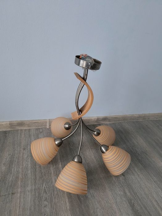 Lampa, żyrandol pięcio ramienny