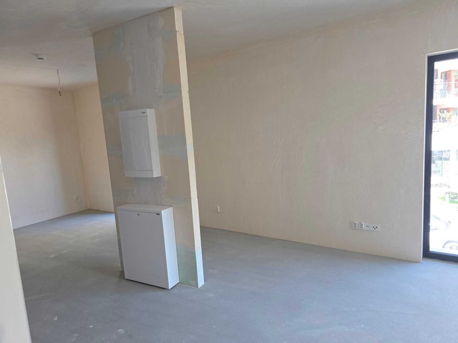 Lokal usługowy 40 m² – ul. Cystersów 19, Kraków | Pod biuro, kancelarię, salon beauty