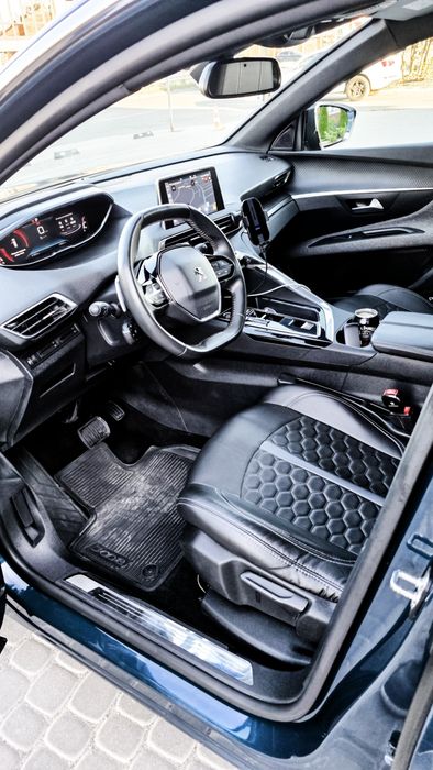 Продаж авто Пежо 3008, 2023 рік, 1.5 BlueHDI