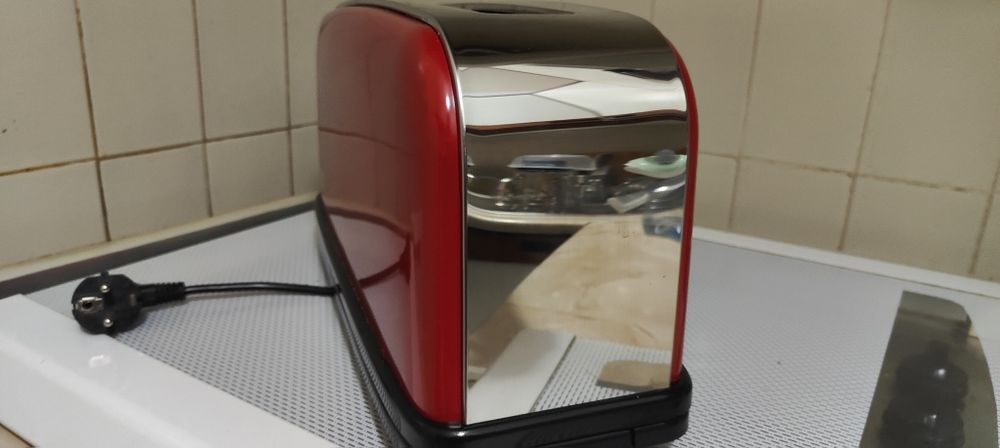 Torradeira Russel Hobbs