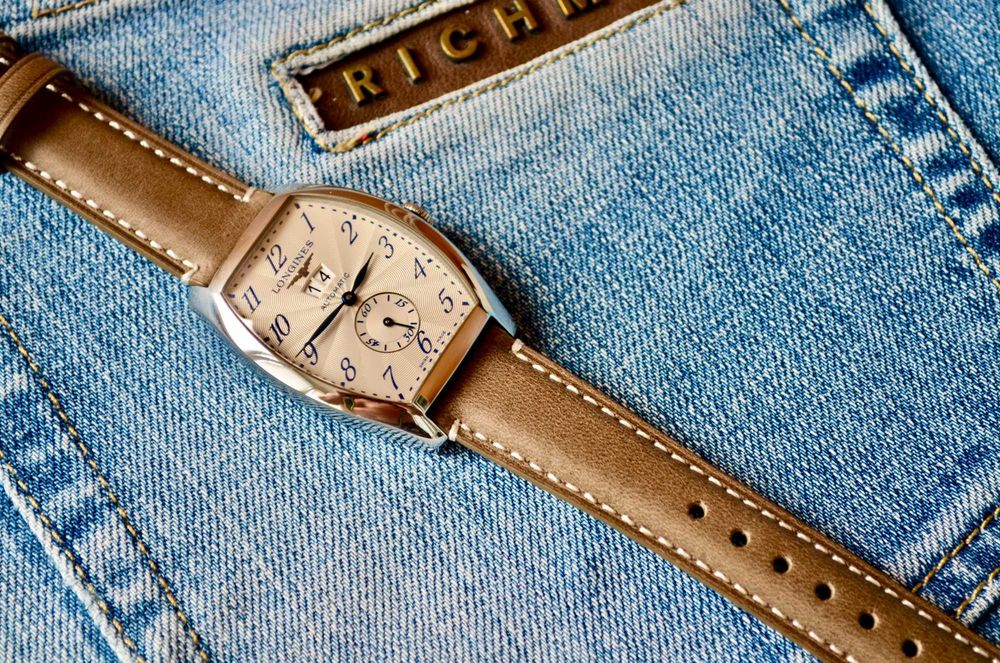 Швейцарские часы Longines Evidenza Big Date L2.670.4