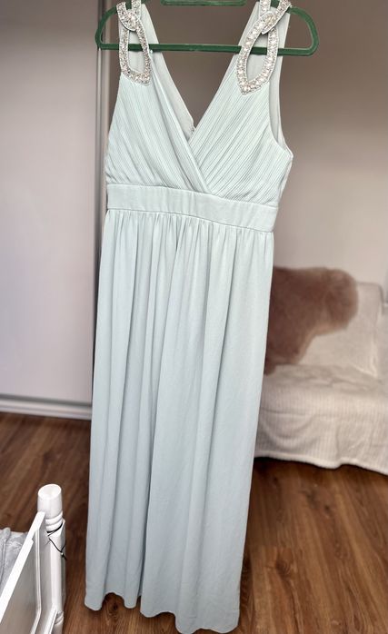 Długa elegancka sukienka