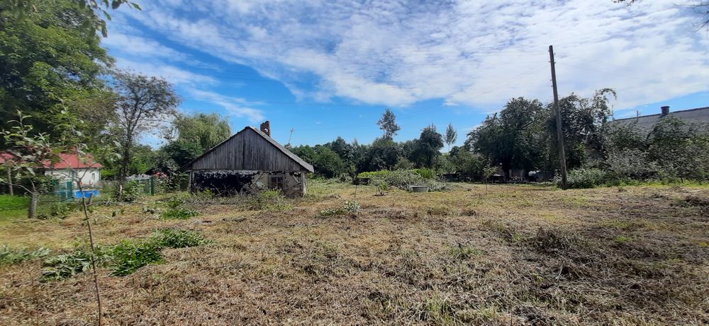 Продається будинок під розборку