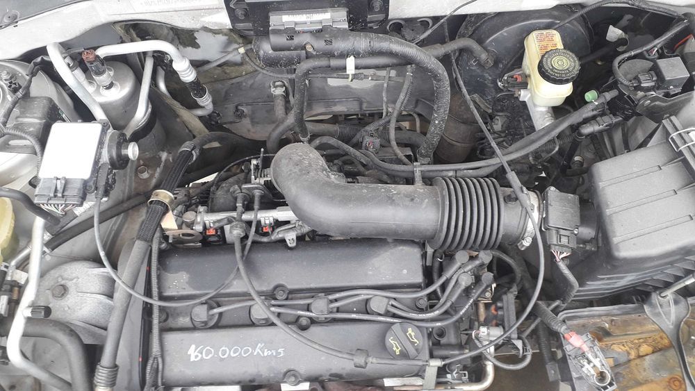 Temos para peças Mazda Tribute Gasolina