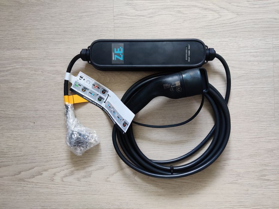 Зарядний пристрій Renault Zoe Kangoo Megan eNV200 Leaf, Рено зарядка