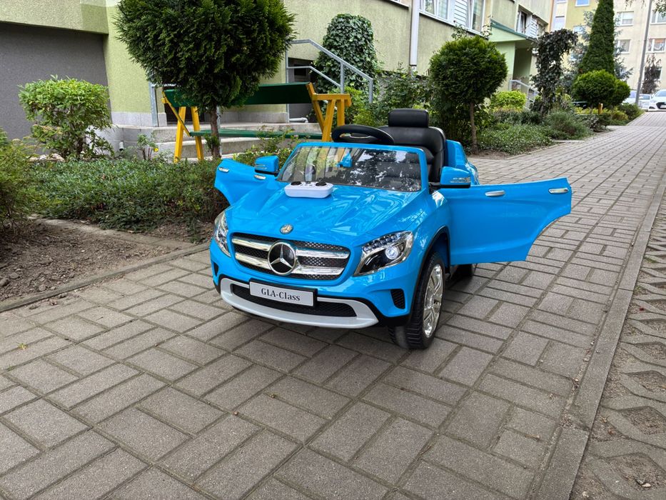 Akumulatorowy samochód dla dzieci z pilotem - Mercedes GLA