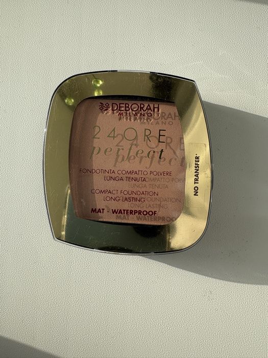 Компактная пудра Deborah Италия