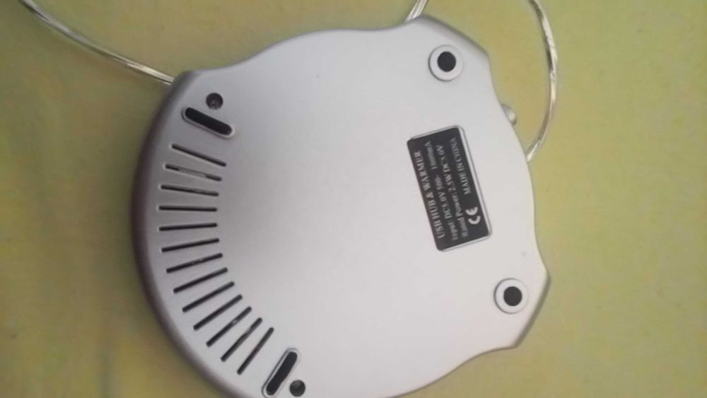 Stacja ładująca do słuchawek Phillips Hub 4xUSB