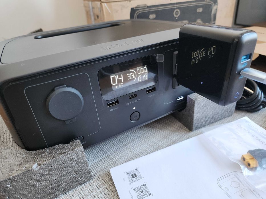 Портативна зарядна станция EcoFlow RIVER 3 LiFePO4 UPS 245Wh US Нова