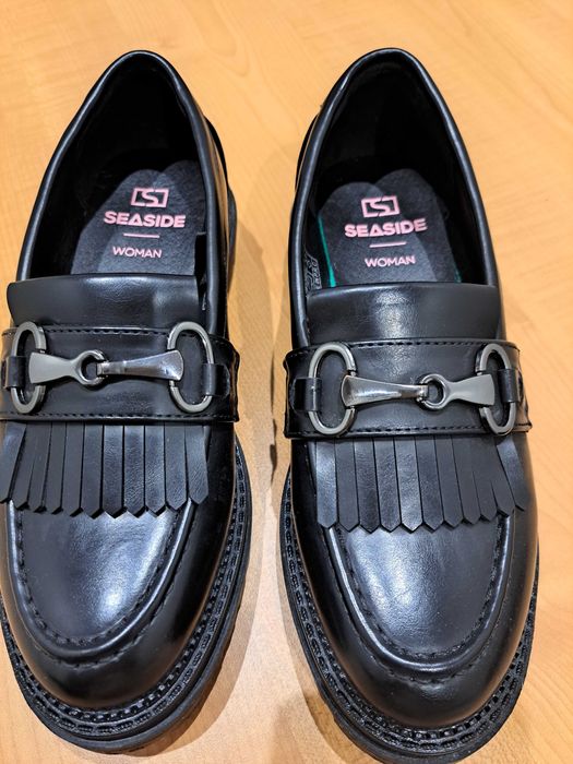 Sapatos de Senhora - N. 35