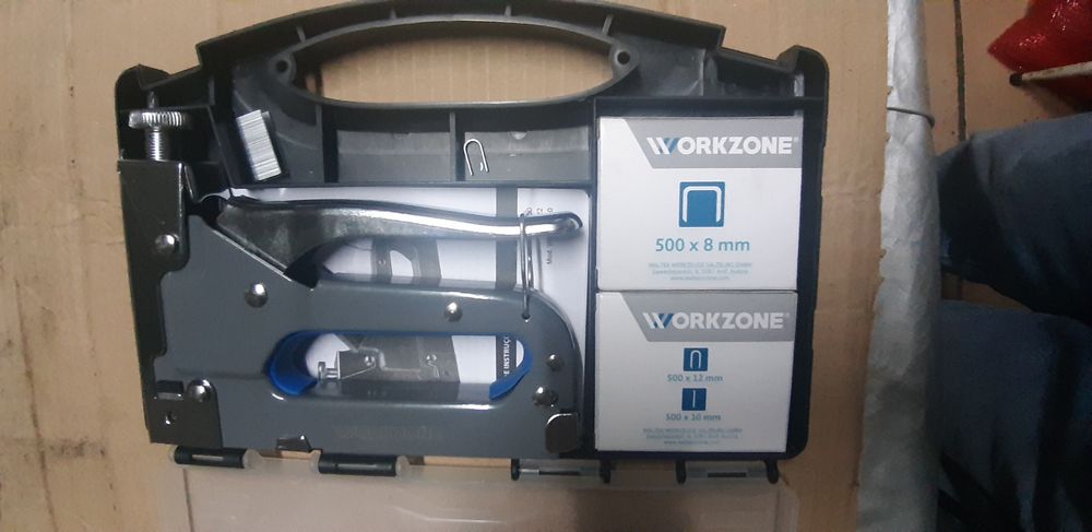 Agrafador manual novo a estrear