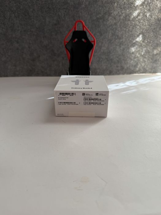 Troco/Vendo Samsung Buds 4 brancos Selados