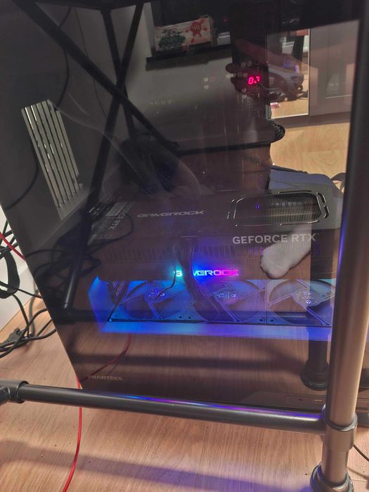 Komputer 9 9950X3D RTX 5080 64GB RAM