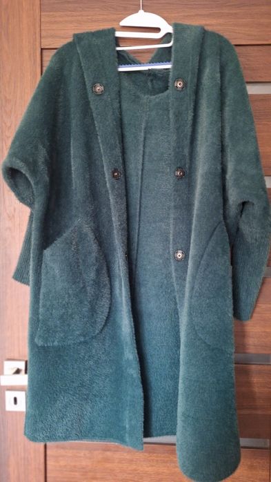 Płaszcz zielony z kapturem Alpaka rozmiar uniwersalny