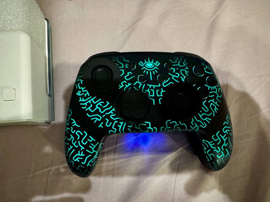 Nintendo Switch 256gb  стан нова 10/10 Kefir  full комплект