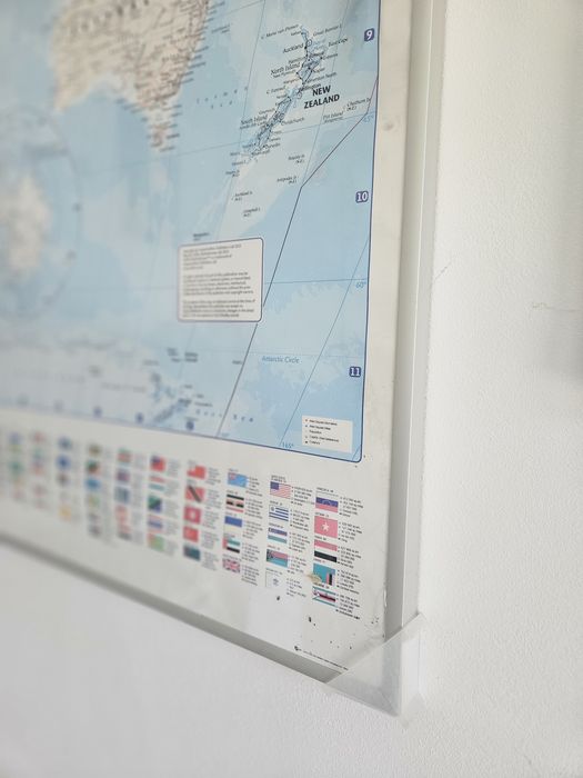 Mapa na ścianę w ramie  140cm ×100cm