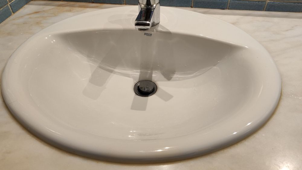 Lavatórios Roca, como novos