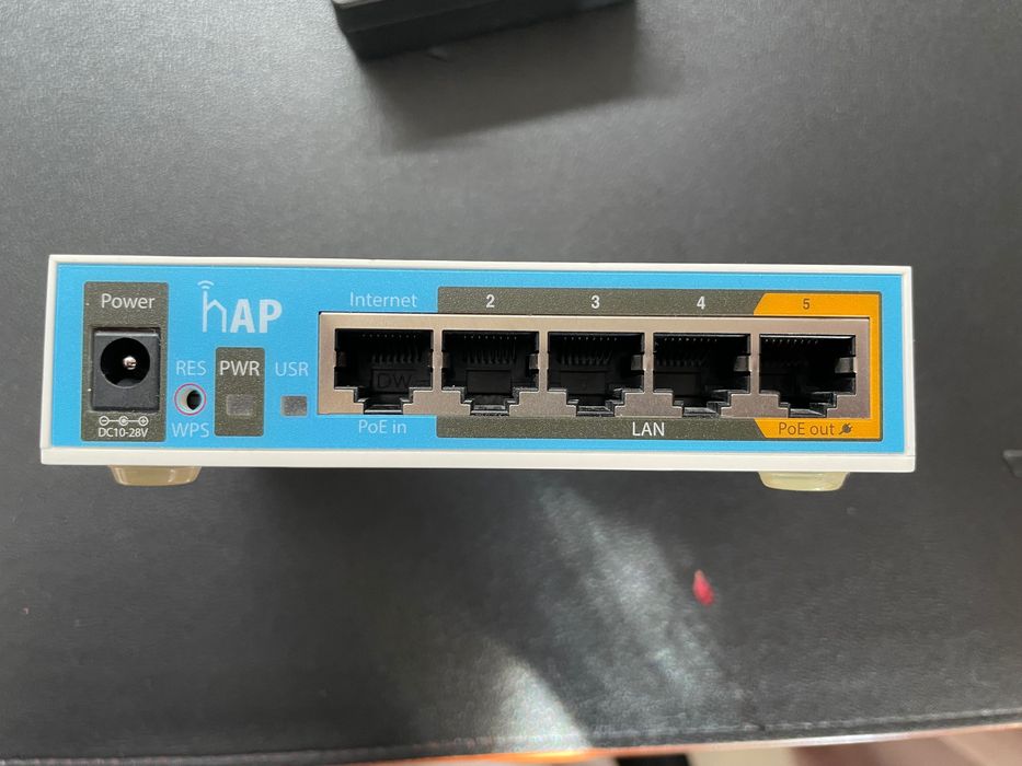 MikroTik RB951Ui-2nD, bardzo mało używany