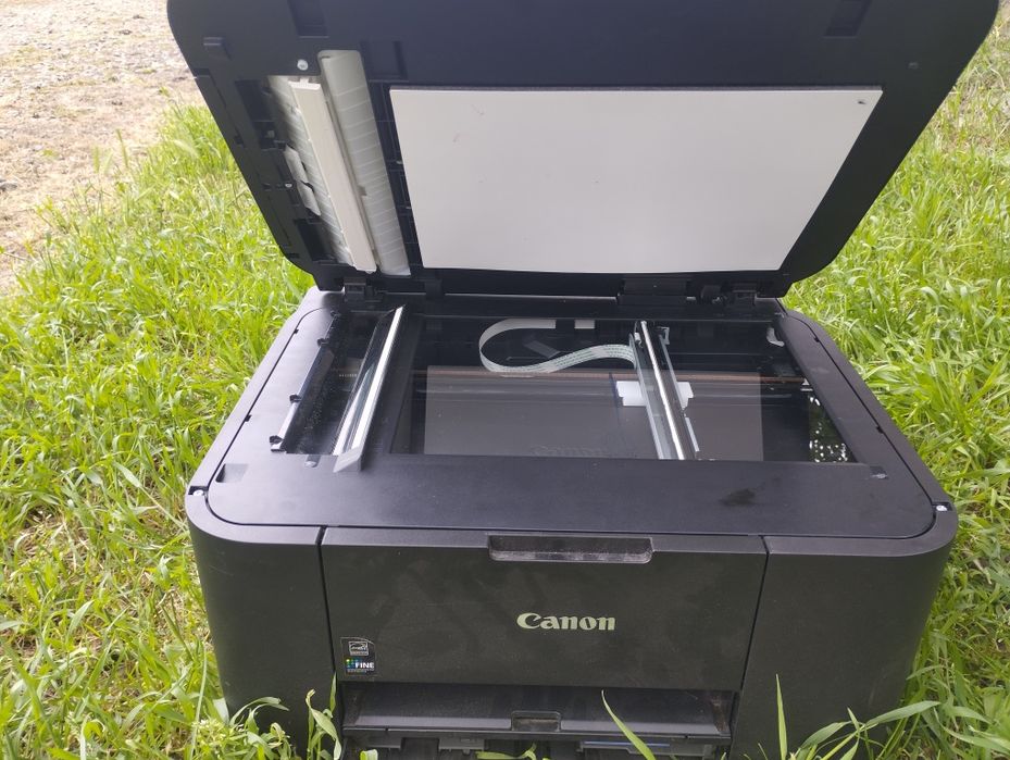 Canon MAXIFY MB2140 на запчастини або під ремонт