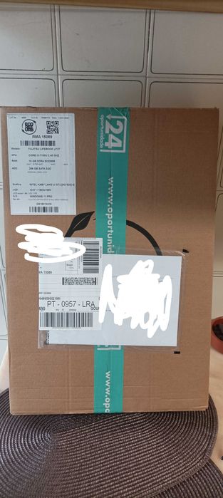 FUJITSU LIFEBOOK U727 Refurbished still in box