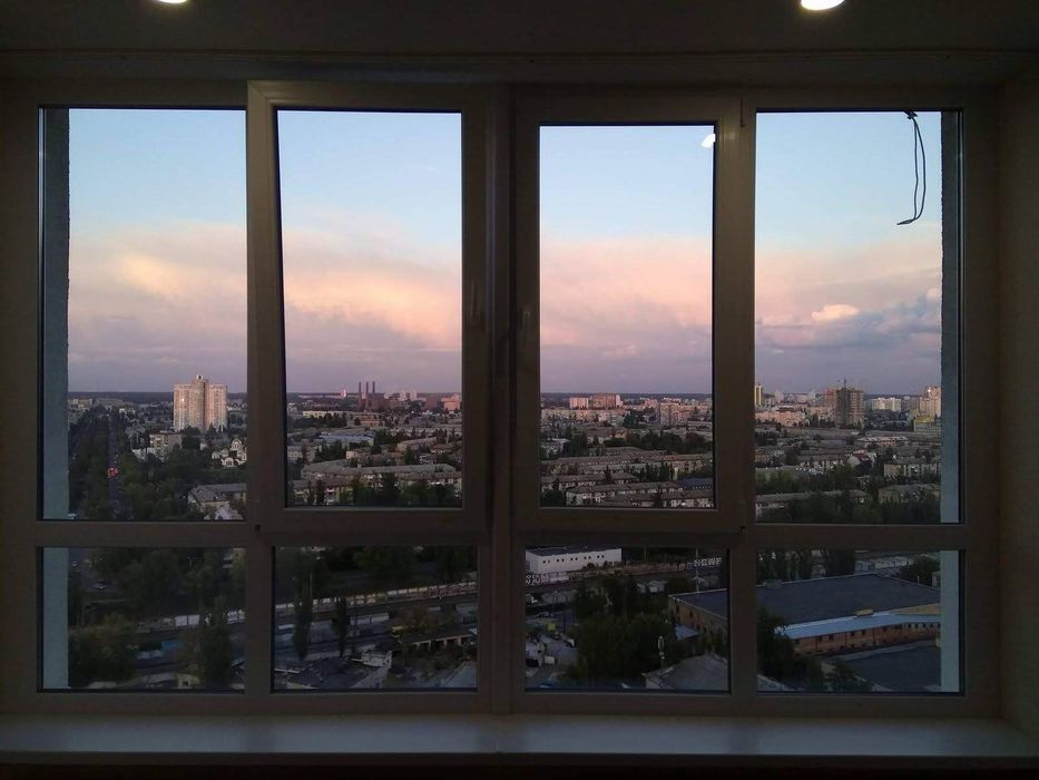 Оренда квартири без комісії,  метро Лівобережна від власника