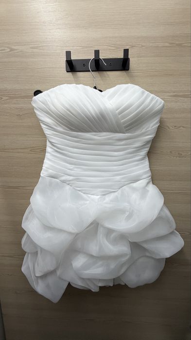 Весільна сукня міні